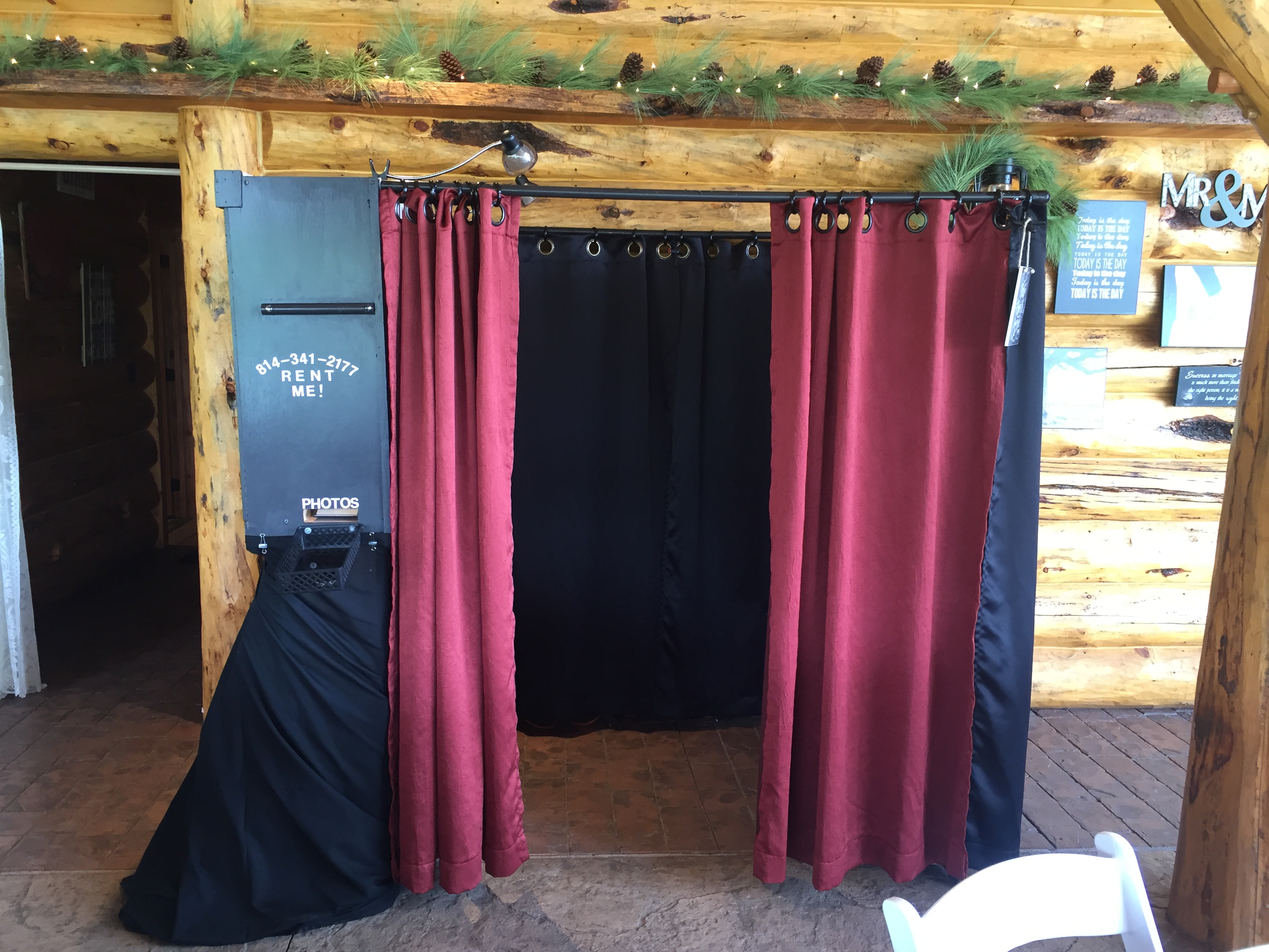 Young's Photobooth — Booth 1.0